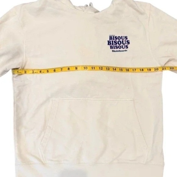 BISOU SKATEBOARDS The Original Bisous 3X Graphic Hoodie Cream Cotton Pullover M - Picture 7 of 8